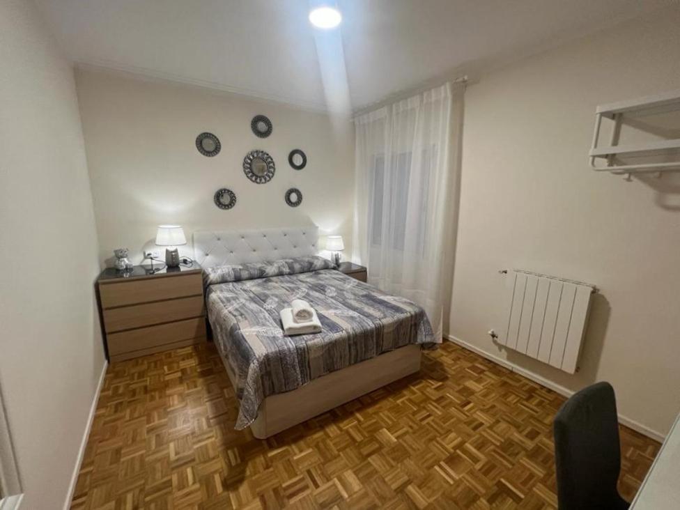 Villarroel Habitaciones Barcelona Exteriör bild